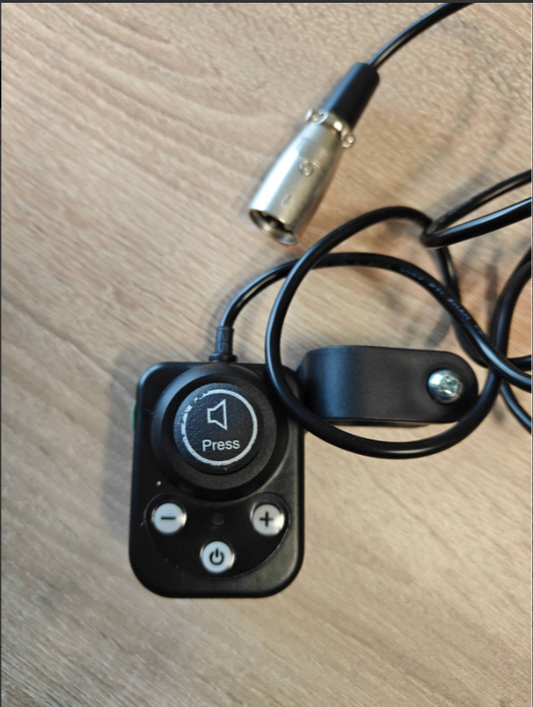 Achterbedieningspaneel voor elektrische rolstoel – begeleidersbediening